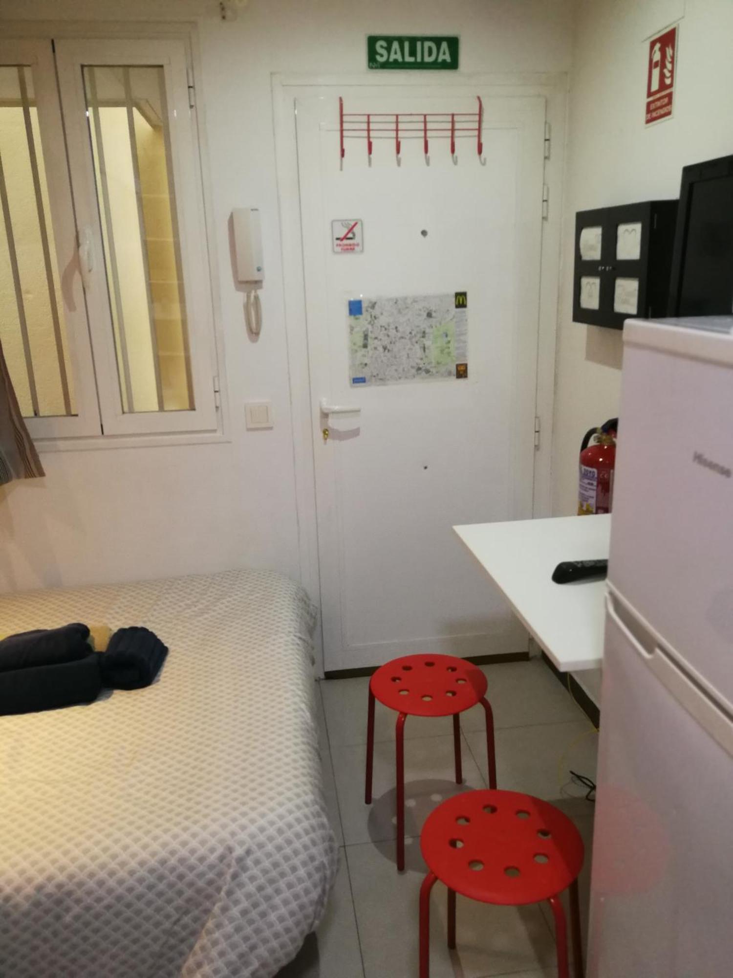 Microloft En Lavapies, 15 Metros Apartment Madrid Ngoại thất bức ảnh